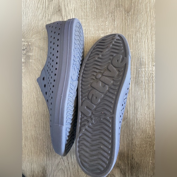 All Black Unisex Native Shoes - Picture 3 of 7